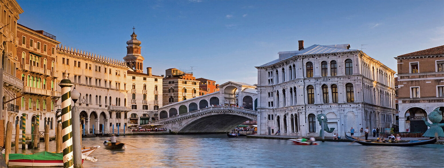 CostSaver Escorted Tour Packages