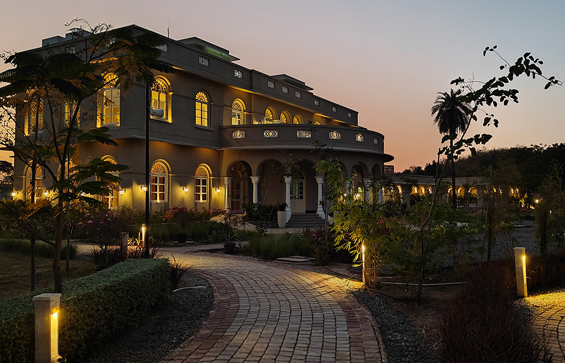 Crafting experience driven stays